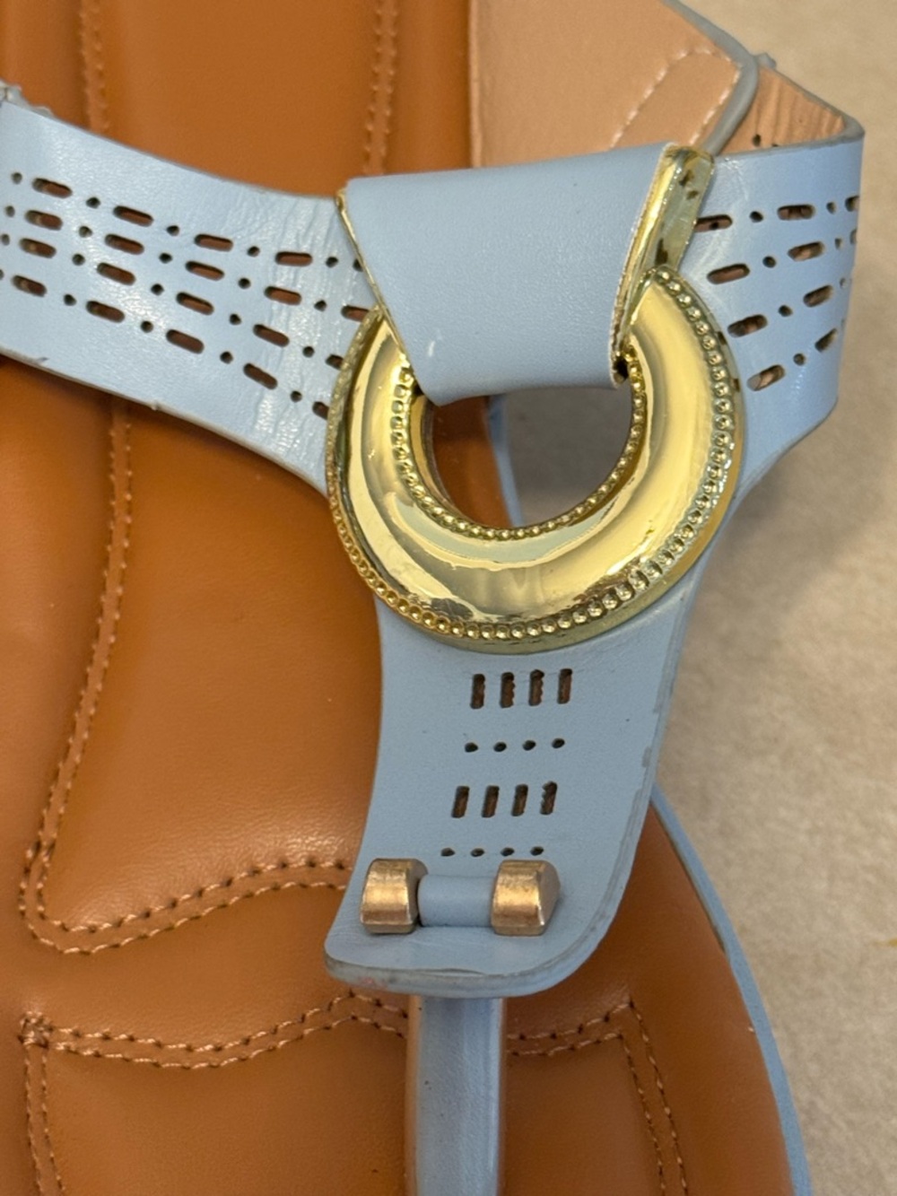 NWOT AOVIN Plantar Fasciitis
Light Blue Women's Thong Sandals Gold Accent SZ 38 - Picture 2 of 6